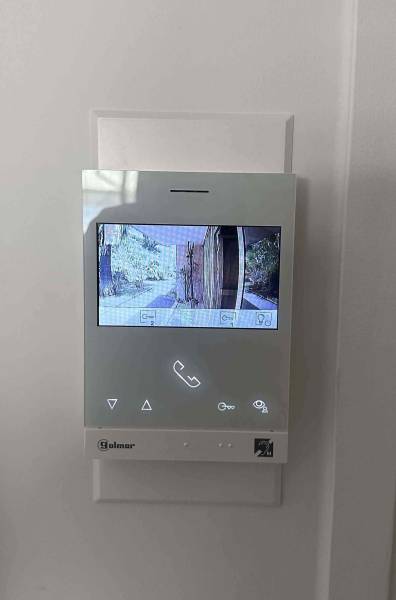 Installation d'un interphone visiophone pour copropriété  videophone